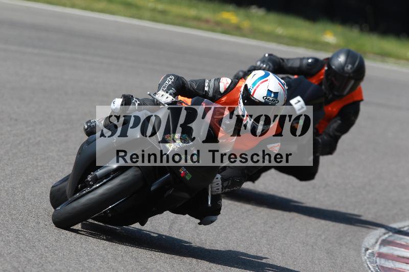 /Archiv-2022/06 15.04.2022 Speer Racing ADR/Instruktorengruppe/47